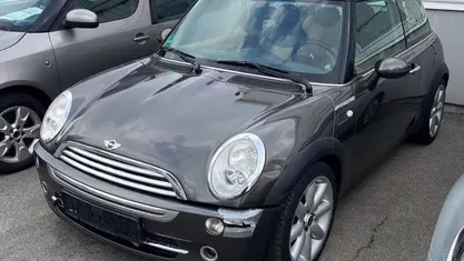 Cinzento Usado 2006 Mini Cooper Citadino | € 6.990 (Preço justo)
