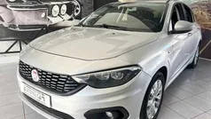 Cinzento Usado 2020 Fiat Tipo Lounge Citadino | € 11.900 (Preço justo)