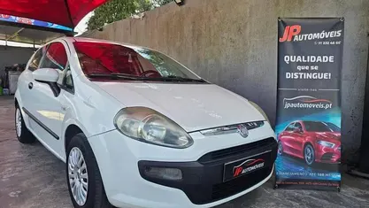 Usado Fiat Punto Evo 95 HP (69 kW) 2011 Branco Citadino