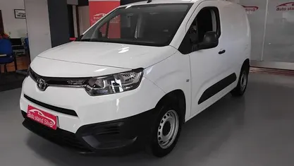 Branco Usado 2022 Toyota Proace City City Monovolume | € 16.950 (Preço justo)