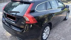 Usado 2014 Volvo V60 Momentum Carrinha | € 11.500 (Bom preço)