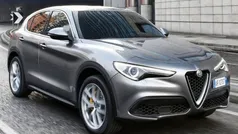 Cinzento Usado 2018 Alfa Romeo Stelvio Tech Edition SUV | € 30.750