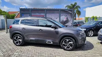 Usado Citroën C5 Aircross Shine 225 HP (165 kW) 2020 SUV