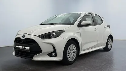 Branco Usado 2021 Toyota Yaris Hybrid Business Edition | € 17.500 (Preço justo)