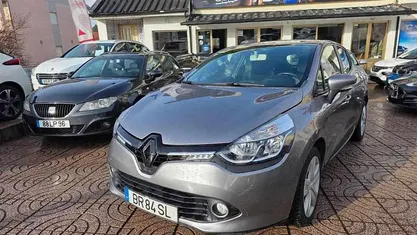 Usado 2014 Renault Clio IV LIMITED | € 6.990 (Bom preço)