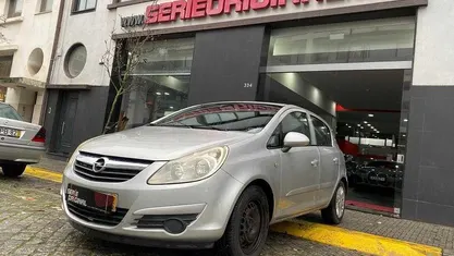 Cinzento Usado 2007 Opel Corsa | € 3.100 (Bom preço)