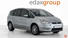 Cinzento Usado 2006 Ford S-MAX S Monovolume | € 4.990 (Preço justo)