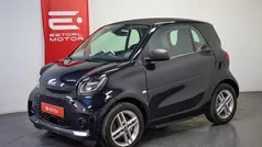 Preto Usado 2021 Smart ForTwo Electric Drive Passion Coupé | € 13.500 (Preço justo)