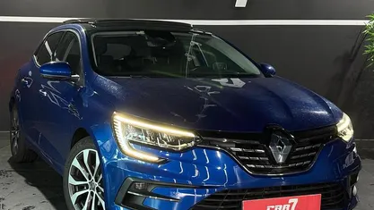 Usado Renault Mégane IV Techno 140 HP (102 kW) 2023