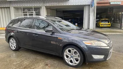 Usado Ford Mondeo Titanium 140 HP (102 kW) 2008 Cinzento Carrinha