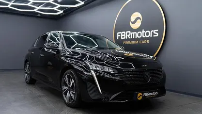 Usado 2022 Peugeot 308 Allure | € 22.990 (Preço justo)