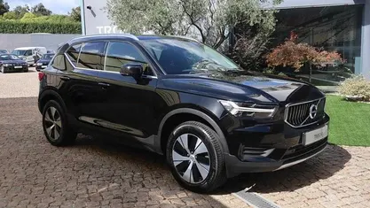 Preto Usado 2022 Volvo XC40 Inscription SUV | € 36.950 (Preço justo)