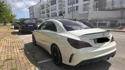 Branco Usado 2013 Mercedes CLA220 Sedan | € 22.500 (Preço justo)