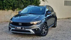 Cinza escuro Usado 2023 Fiat Tipo Cross Citadino | € 20.900 (Preço justo)