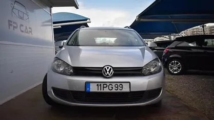 Usado VW Golf VI 105 HP (77 kW) 2010 Citadino