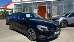 Preto Usado 2015 Mercedes A180 Edition | € 14.250 (Preço justo)