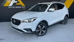 Branco Usado 2021 MG ZS Luxury Sedan | € 16.900 (Bom preço)