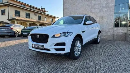 Branco Usado 2017 Jaguar F-Pace Pure SUV | € 21.950 (Bom preço)