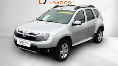 Cinza Usado 2011 Dacia Duster Prestige SUV | € 10.900 (Preço justo)