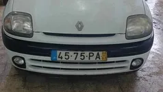 Branco Usado 2000 Renault Clio II Citadino | € 1.250 (Preço justo)