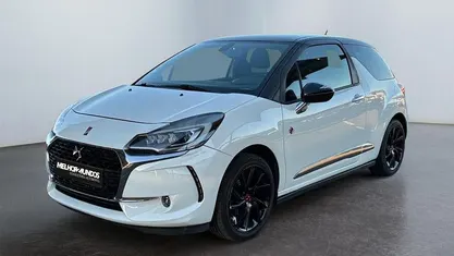 Branco Usado 2018 DS Automobiles DS3 Performance Citadino | € 10.990 (Bom preço)