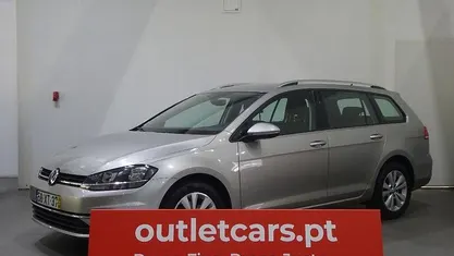 Cinzento claro metalizado Usado 2019 VW Golf VII Carrinha | € 14.950 (Preço justo)