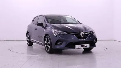 Usado 2022 Renault Clio V LIMITED Citadino | € 16.290 (Preço justo)
