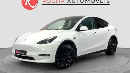Branco Usado 2024 Tesla Model Y Long Range RWD SUV | € 41.999 (Preço justo)