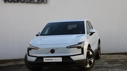 Usado 2025 Volvo EX30 Core SUV | € 37.700 (Bom preço)