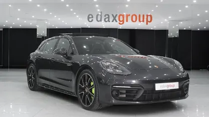 Cinzento Usado 2021 Porsche Panamera Sport Turismo | € 84.490 (Preço justo)