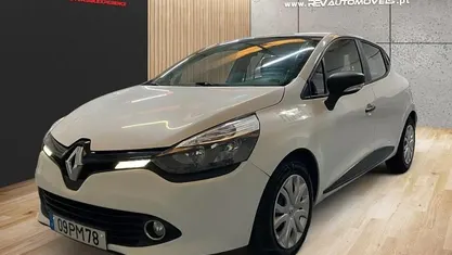 Usado 2015 Renault Clio IV | € 7.450 (Bom preço)