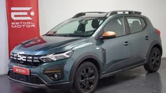 Verde Usado 2023 Dacia Sandero Citadino | € 16.500 (Preço justo)