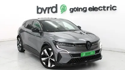 Usado Renault Mégane Komfort 160 kW (218 HP) 2023 Cinzento SUV