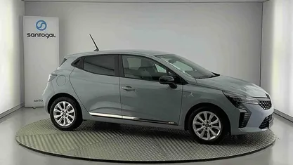 Usado Renault Clio V Evolution 91 HP (66 kW) 2024 Citadino