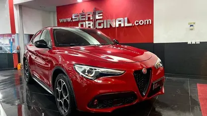 Vermelho Usado 2018 Alfa Romeo Stelvio SUV | € 23.600 (Bom preço)