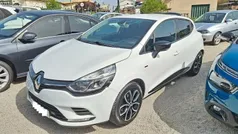 Usado 2017 Renault Clio IV LIMITED | € 12.450 (Preço justo)