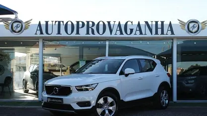Branco Usado 2021 Volvo XC40 Momentum SUV | € 28.900 (Preço justo)