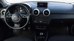 Branco Usado 2014 Audi A1 Sportback Citadino | € 13.400 (Preço justo)