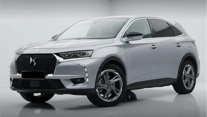 Cinza Usado 2021 DS Automobiles DS7 Crossback So Chic SUV | € 27.900 (Preço justo)