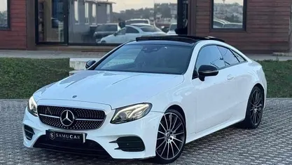 Usado Mercedes E220 194 HP (142 kW) 2017 Branco Coupé