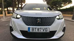 Usado 2021 Peugeot e-2008 GT SUV | € 21.899 (Preço justo)