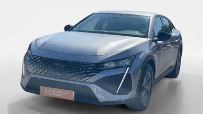 Usado 2024 Peugeot 408 Allure Sedan | € 25.838 (Bom preço)