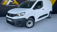 Branco Usado 2022 Peugeot Partner Monovolume | € 13.900 (Bom preço)