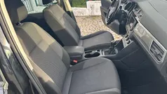 Cinza Usado 2017 VW Touran Highline Monovolume | € 19.500 (Preço justo)
