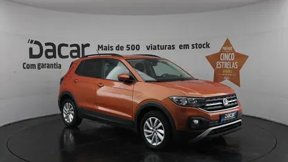 Usado VW T-Cross Life 95 HP (69 kW) 2022 Laranja SUV