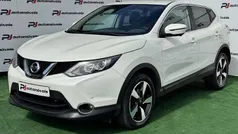 Branco pérola Usado 2016 Nissan Qashqai Acenta SUV | € 14.850 (Preço justo)