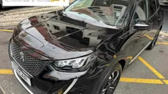 Preto Usado 2021 Peugeot 2008 Allure SUV | € 19.500 (Preço justo)