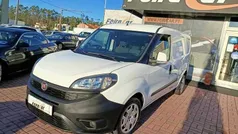 Branco Usado 2021 Fiat Doblò Monovolume | € 13.000 (Preço justo)