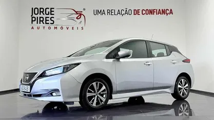 Usado Nissan Leaf 110 kW (150 HP) 2019 Cinzento Citadino