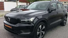 Preto Usado 2022 Volvo XC40 SUV | € 27.990 (Bom preço)